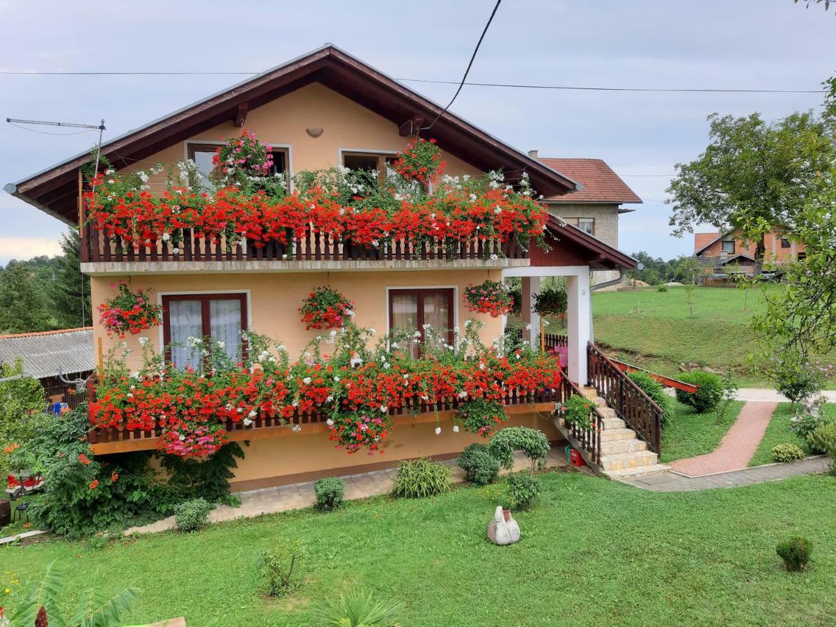 Apartman Morana Slunj Exterior foto